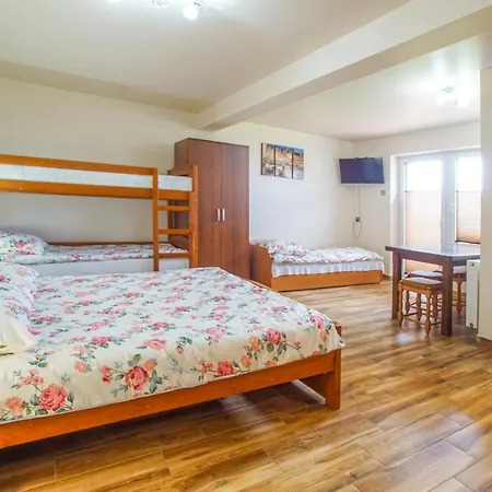 Hostal Wichrowe Wzgórze Krajno Pierwsze Exterior foto